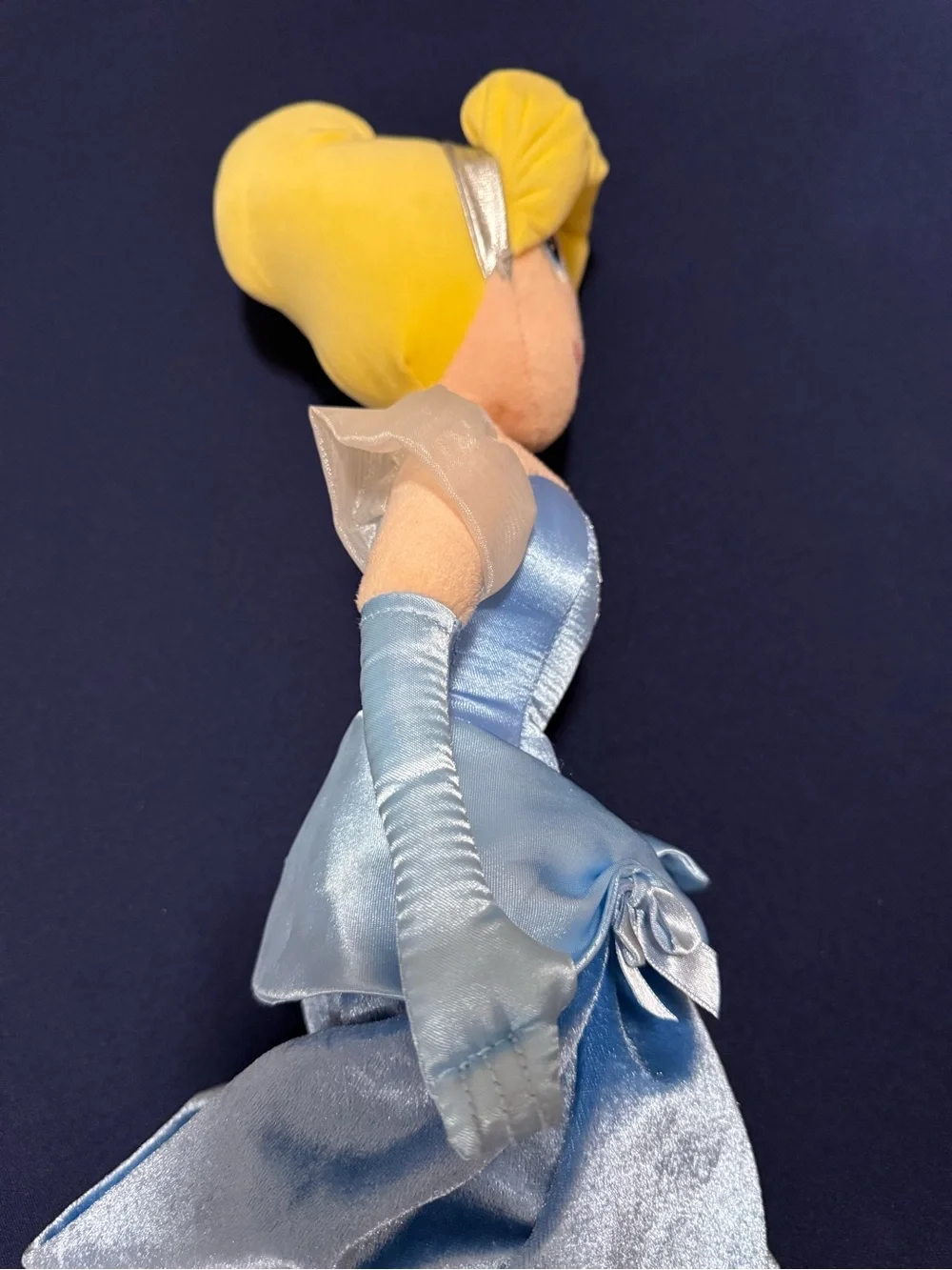 Disney Store Exclusive 20” Cinderella Soft Doll New Without Tags